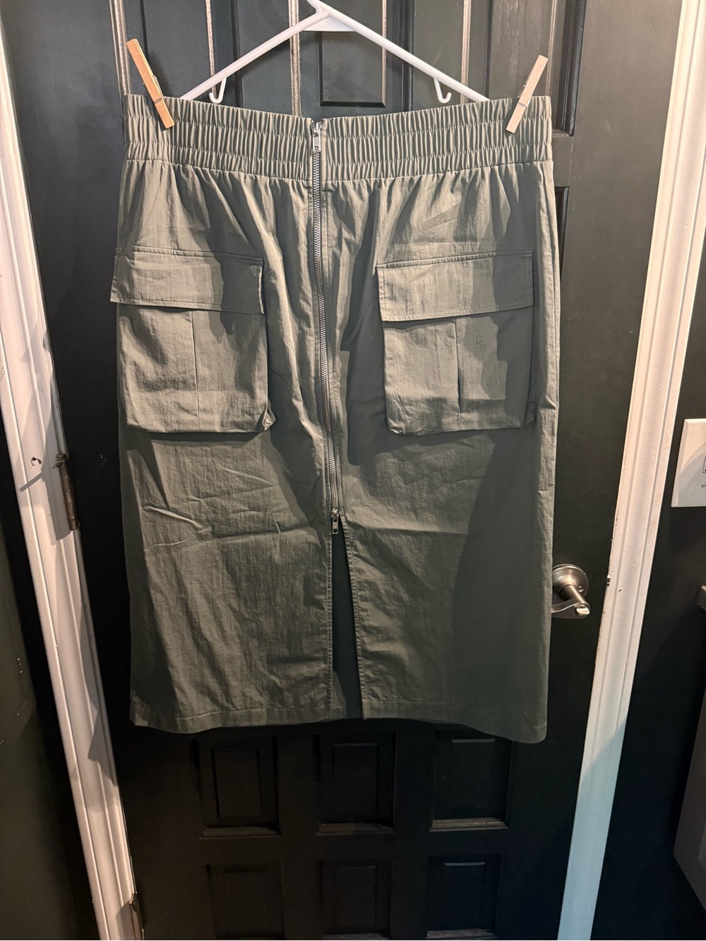Abercrombie and Fitch Olive Green Cargo Midi-Skirt